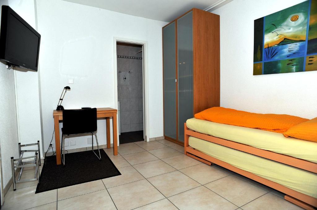 Niros Bed & Breakfast Basilea Camera foto